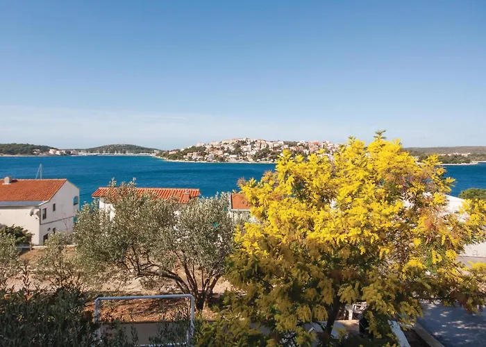 Appartement Two-bedroom In Zatoglav